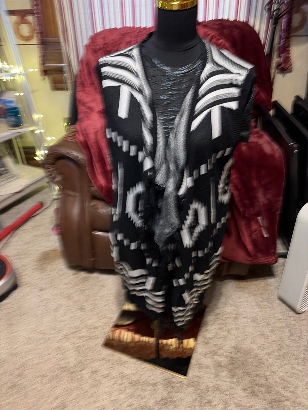 Umgee Black and White Geometric Long Sleeve Dress